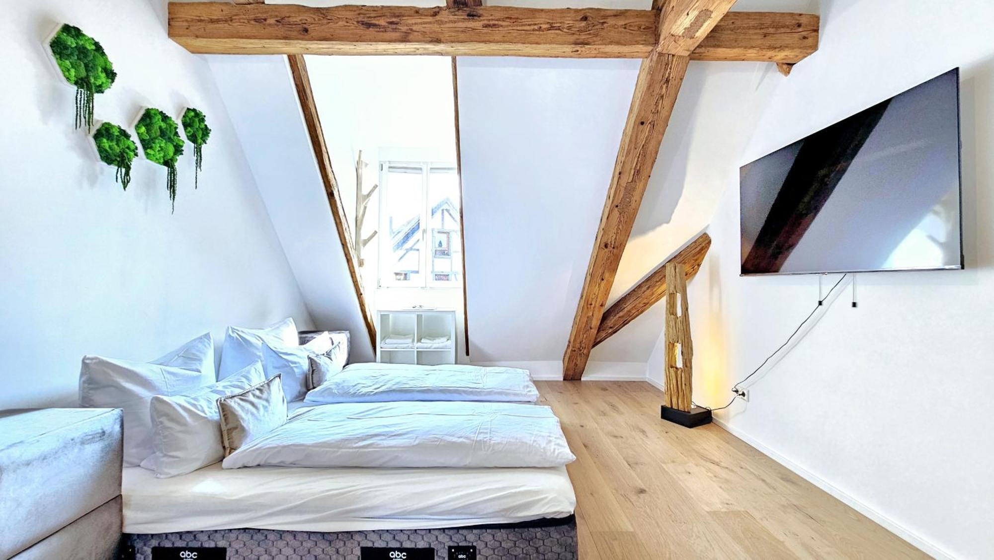 Wood World Luxury - Massage - Bergblick - Tranpolin- Parken Apartment Markdorf Exterior photo